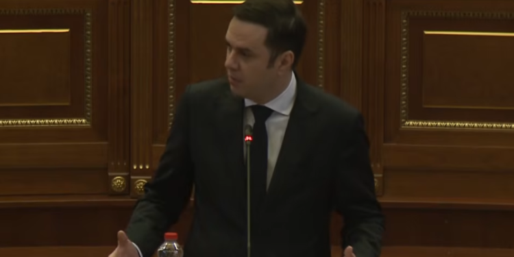 Abdixhiku: Buxheti i Kosovës është jokushtetues, nuk po e përfshin Prishtinën