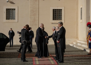 Edi Rama pritet në Pallatin Apostolik të Vatikanit