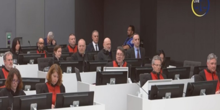 Fillon seanca në Hagë ndaj Thaçit dhe të tjerëve për pengim të drejtësisë