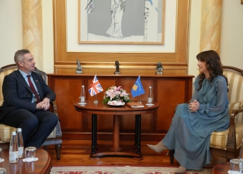 Hargreaves i shkon në takim Haxhiut, flasin për çështjen e presidentit