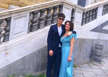 Humb jetën 20-vjeçari shqiptar në Itali, u hodh në det pasi rrahu nënën e tij