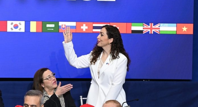 Osmani ndan foto nga Bordi i Paqes: Bashkë me Amerikën dhe aleatët për paqen, sigurinë dhe të ardhmen