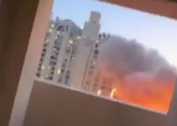 Sulmi me raketa në Dubai shkakton zjarr në hotel luksoz