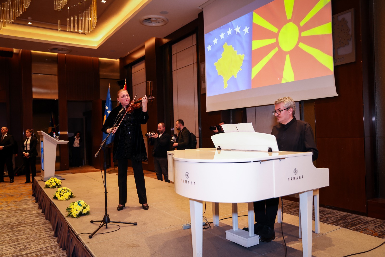 Presidentja e Maqedonisë së Veriut, uron Kosovën për 18-vjetorin e pavarësisë