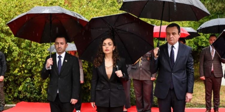 Nis numërimi mbrapsht: Çka mund të ndodhë me pozitën e presidentit?