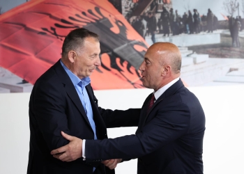 Selmanaj: Kompromisi më i mirë është kandidimi i Ramush Haradinajt për president