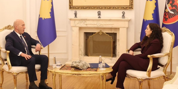 Haradinaj takohet me Osmanin, vlerëson partneritetin me SHBA dhe Bordin e Paqes