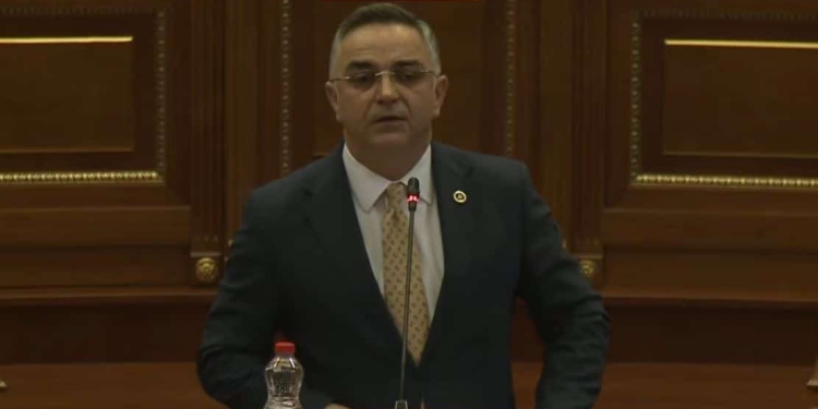 Tahiri kritikon projektbuxhetin, thotë se nuk reflekton atë që është premtuar