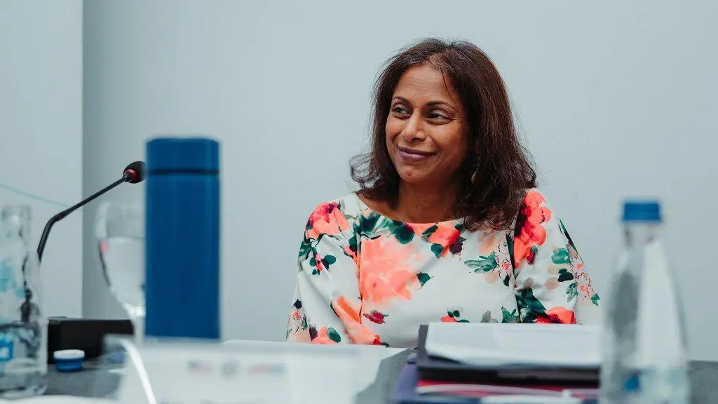 Anu Prattipati uron 18-vjetorin e Pavarësisë, thekson thellimin e bashkëpunimit Kosovë–SHBA