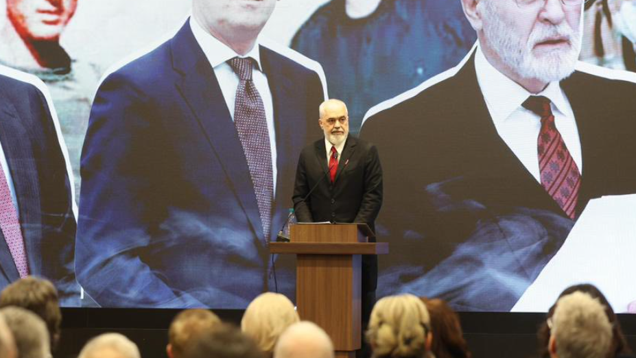 Rama: Gëzuar Pavarësinë, me keqardhjen që s’mund të jem në Prishtinë