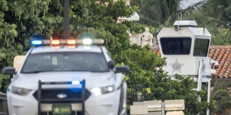 Shërbimi Sekret vret një burrë që u përpoq të hynte në pronën e Trumpit