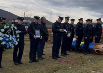 Me nderime policore varroset polici Mehdi Ibrahimi nga Mitrovica