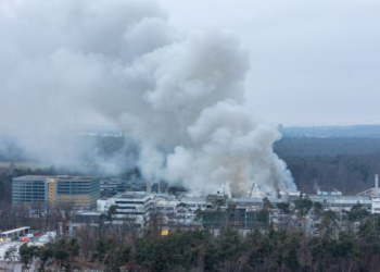 Shpërthen zjarri në një qendër kërkimore në Gjermani