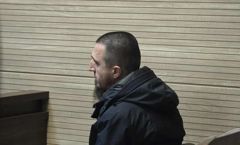 Prokurori Special kërkon shpalljen fajtor të mësuesit për përdhosje të simboleve kombëtare në shkollë