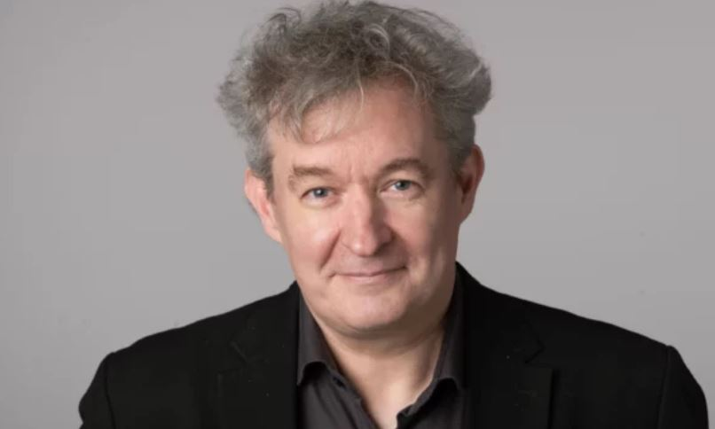 Gazetari gjerman: Nëse Thaçin e dënojnë me 45 vjet burgim e vendosin në nivelin e Mladiçit, groteske