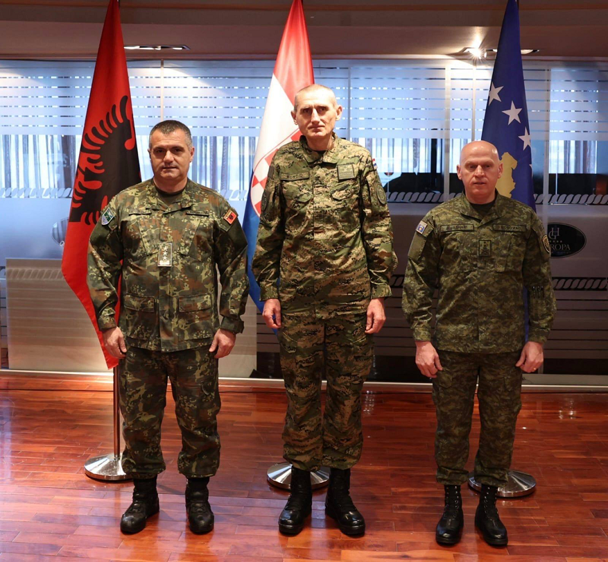 Mbahet takimi trepalësh Shqipëri-Kosovë-Kroaci, FSK: U konfirmua përkushtimi për paqe, stabilitet e siguri