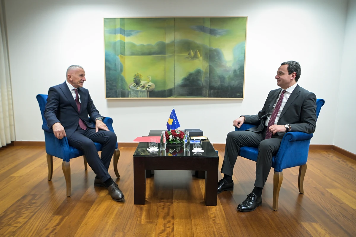 Kamberi uron Kurtin: Qeveria e re ta vendosë çështjen e Luginës së Preshevës lart në agjendën e saj