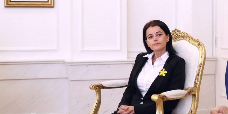 Vasfije Krasniqi mbështet marshin “Drejtësi, jo politikë”, do të jetë folëse më 17 shkurt
