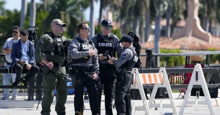 Zbulohet identiteti i viktimës që u fut i armatosur në rezidencën e Trump, familja e raportoi të zhdukur