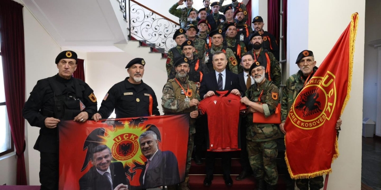 Taulant Balla pret veteranët e UÇK-së: Fotot e ditës