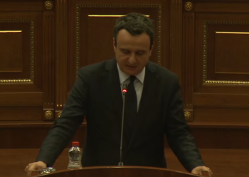 Kurti premton pagë mesatare 1000 euro në sektorin publik