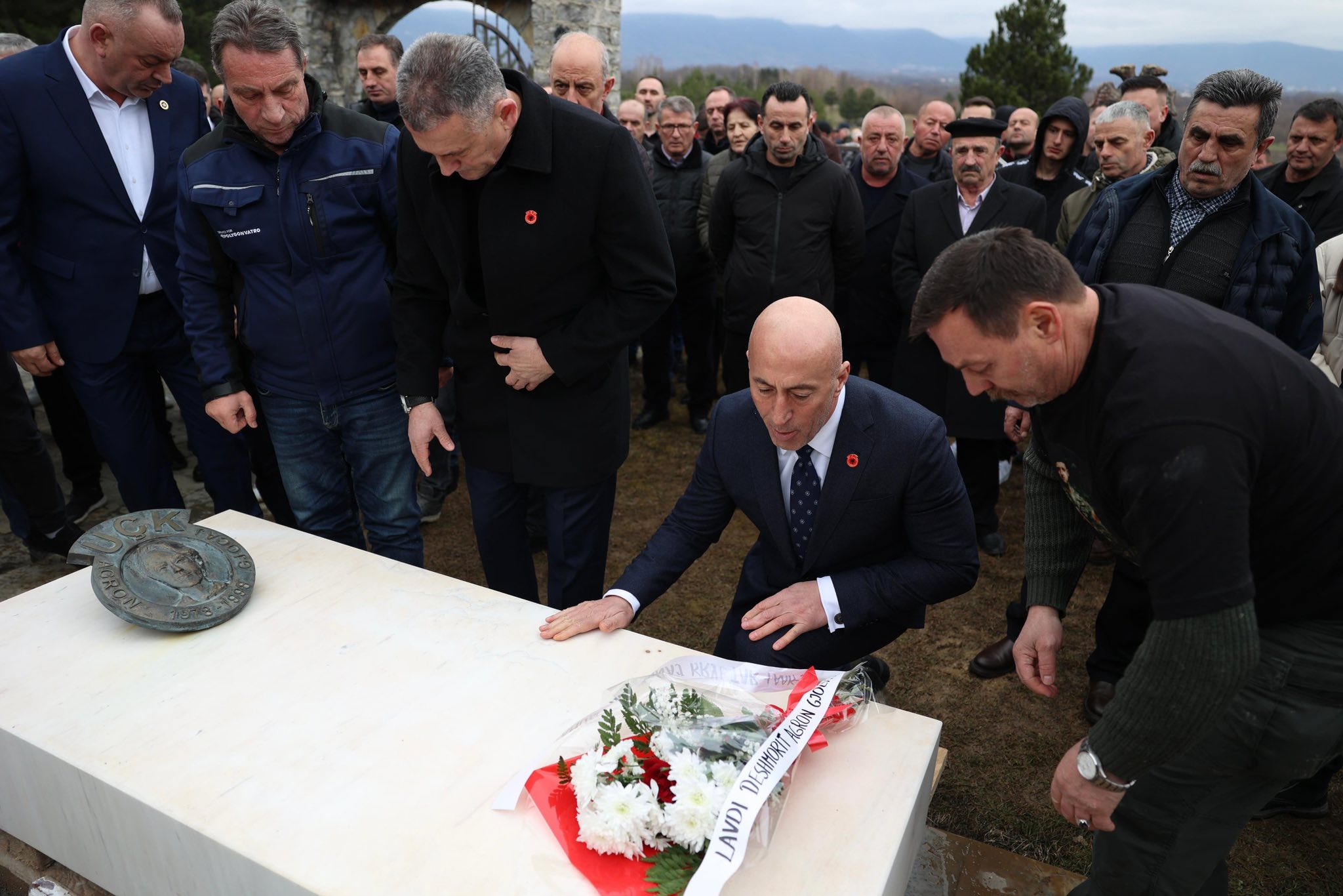 Rivarroset dëshmori Agron Gjocaj, Haradinaj: Kujtimi për të do të mbetet gjithmonë i gjallë