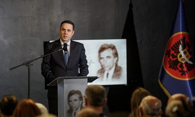 Abdixhiku prek me fjalët: Xhemail Mustafa u vra në moshën time, para banesës së tij