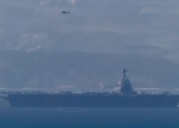 Aeroplanmbajtësja USS Gerald R. Ford arrin në Mesdhe, SHBA forcon praninë ushtarake përballë Iranit