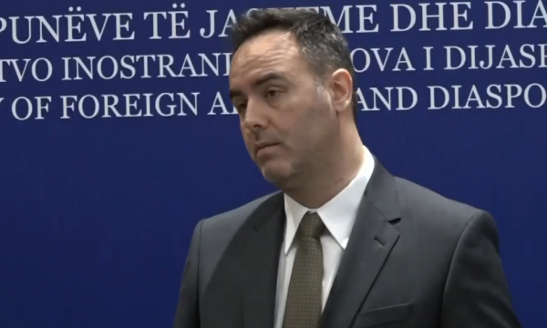 Konjufca pyetet për veten dhe Osmanin: Kësaj radhe s’duam ta mbështesim opozitën për muri me një emër të përveçëm për president