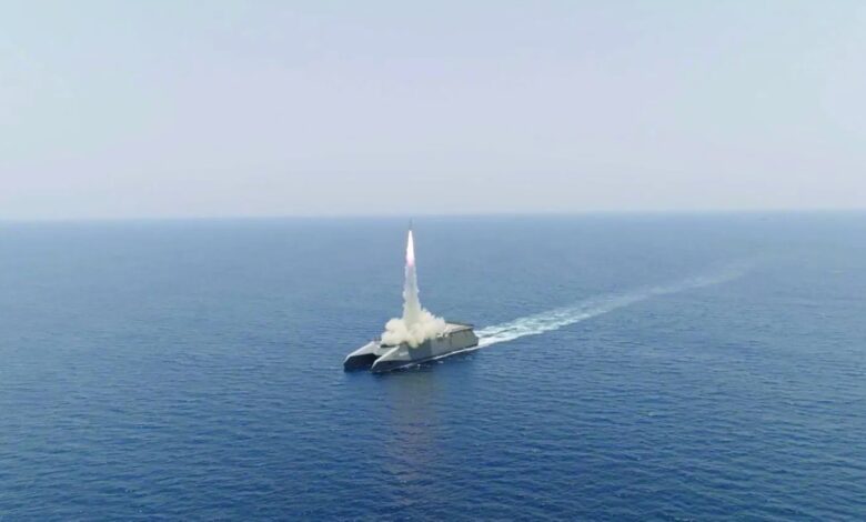 Garda Revolucionare e Iranit ndalon kalimin e anijeve në Ngushticën e Hormuzit