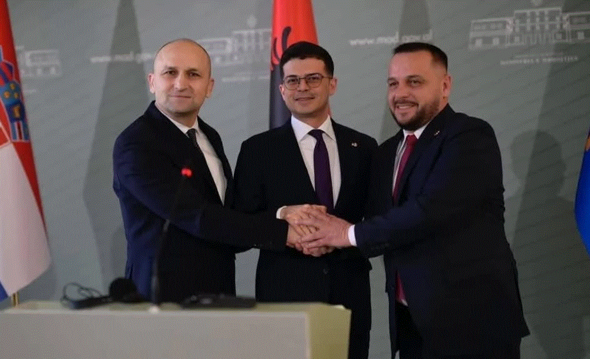 NATO i përgjigjet Serbisë që u ankua për lidhjen ushtarake të Kroacisë e Shqipërisë me Kosovën