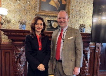 Elisa Spiropali pritet në Shtëpinë e Bardhë