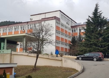 Spitali i Pejës jep detaje për aksidentin ku vdiq një grua në Loxhë: I lënduari tjetër është në gjendje stabile