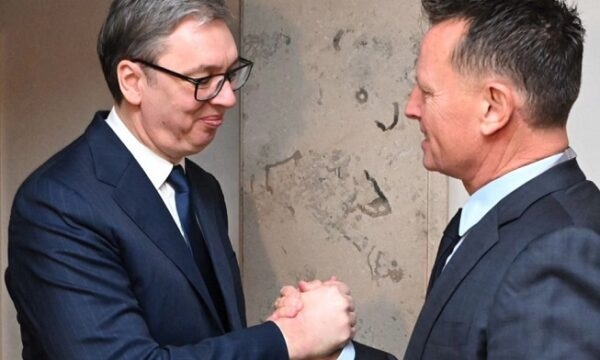 Vuçiq takohet me Grenellin në Mynih: Mik i mirë i Serbisë, folëm për çështje të sigurisë e projekte specifike