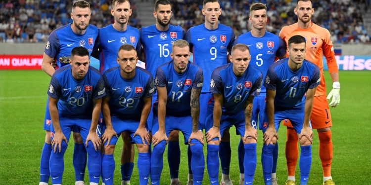 Para përballjes me Kosovën, Sllovakia bën ndryshime të tjera