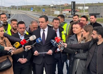Përurohet segmenti i rrugës Vushtrri–Prishtinë