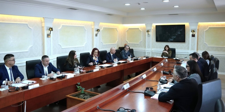 Kuvendi mban seancë plenare më 2 prill