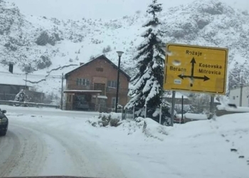 Hapet për qarkullim për vetura të vogla rruga Kullë-Rozhajë, për kamionë jo