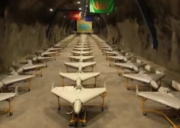 Irani reklamon ‘ushtrinë e zjarrit’, publikon pamjet me drone e raketa (Video)