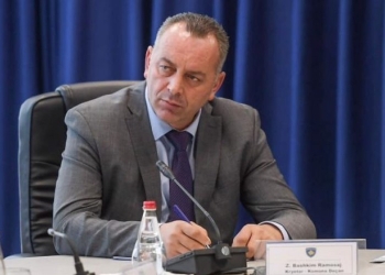 “Sherrin kemi me ia pa edhe më tutje” – Kryetari i Deçanit reagon ashpër ndaj Kurtit pas deklaratës së Rashiqit