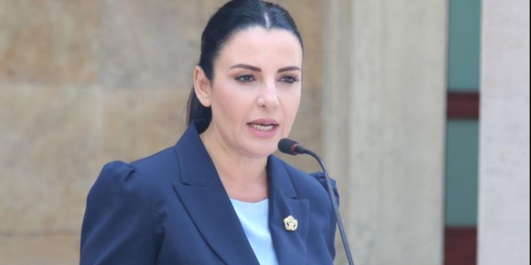 Kuvendi i Shqipërisë voton kundër arrestimit të Belinda Ballukut – 82 vota kundër heqjes së imunitetit të deputetes