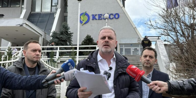 Azemi: Po vjedhet me njehsor elektrikë, duhet të jepet përgjegjësi