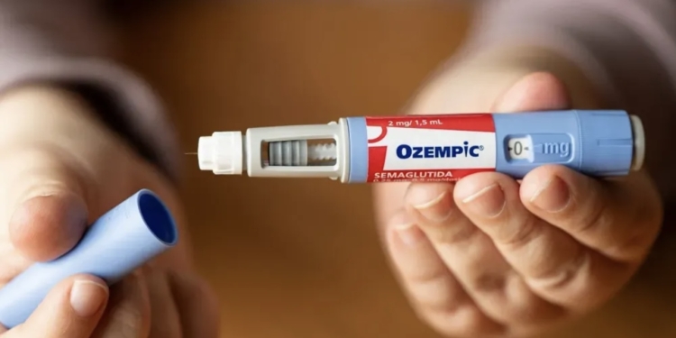 “Ozempic” për dobësim: Ekspertët paralajmërojnë për hollim të kockave dhe rritje të rrezikut kancerogjen