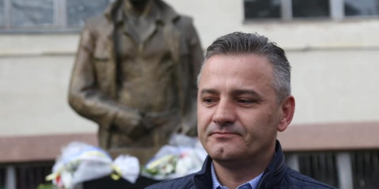 “Ka me marrë vesh krejt bota”, Bekim Jashari emocionon me fjalët që ia kishte thënë Hamëz Jashari