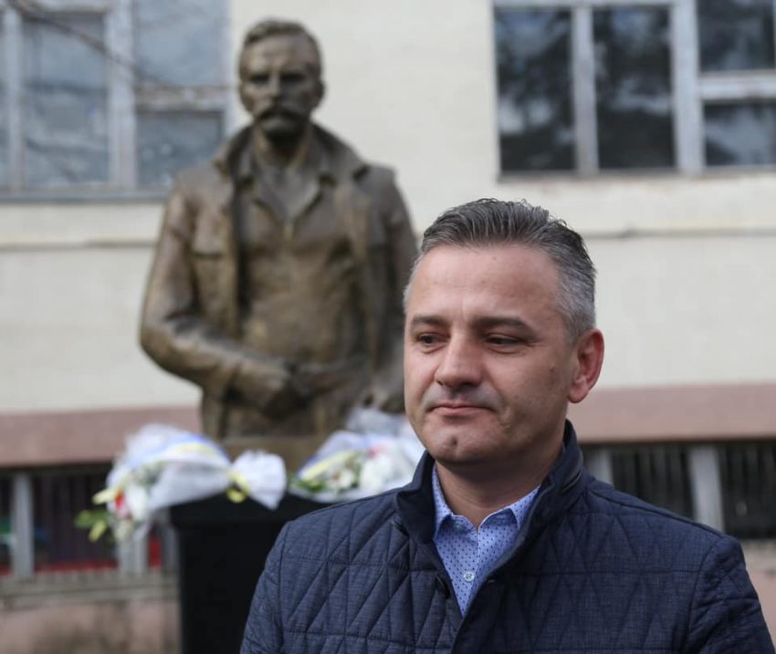 “Ka me marrë vesh krejt bota”, Bekim Jashari emocionon me fjalët që ia kishte thënë Hamëz Jashari