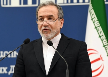 Ministri i Jashtëm i Iranit: Do të sulmojmë kompanitë amerikane nëse goditen objektet energjetike