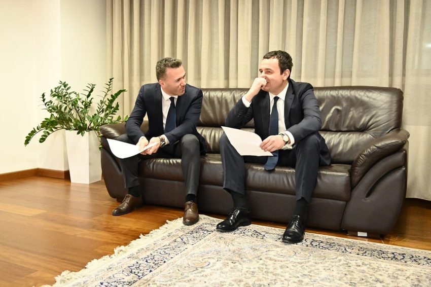 Kush është njeriu që zëvendësoi Besnik Bislimin në postin e kryenegociatorit?