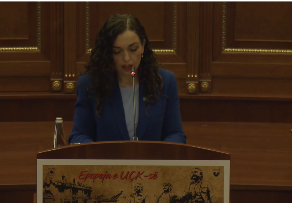 Osmani: Epopeja e UÇK-së është akt themelues i Republikës – Nga aty nisi orteku i lirisë që nuk u ndal më, e u përhap në çdo fshat e qytet