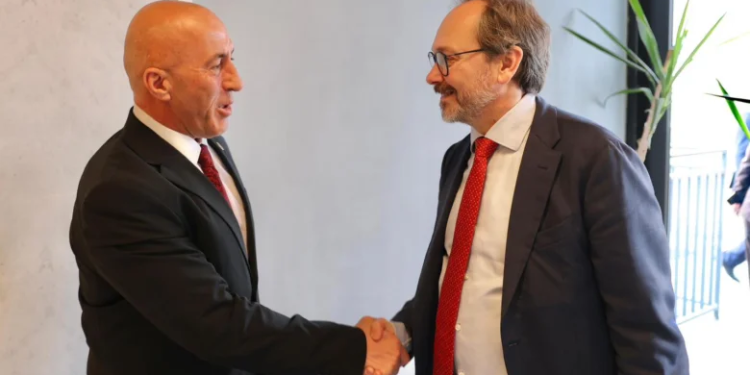 Haradinaj takohet me Giaufret, flasin për zhvillimet politike