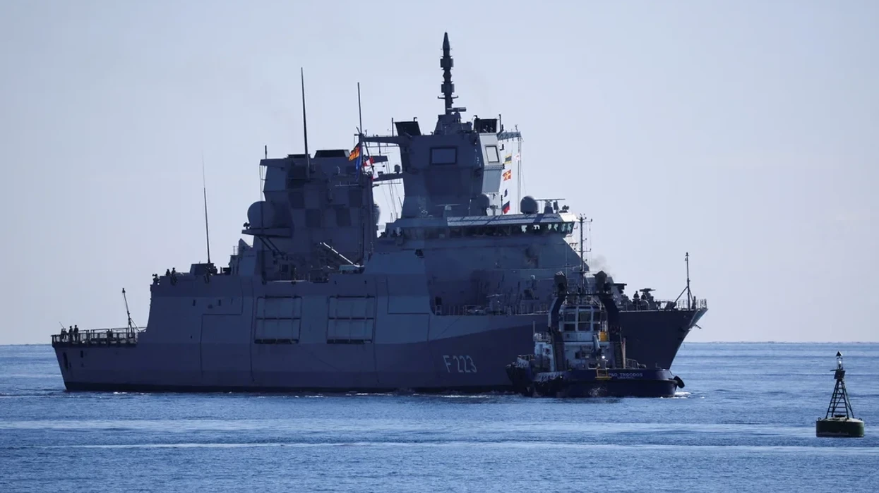 Anije dhe aeroplanë luftarakë në Qipro, shtetet e NATO-s rrisin praninë ushtarake